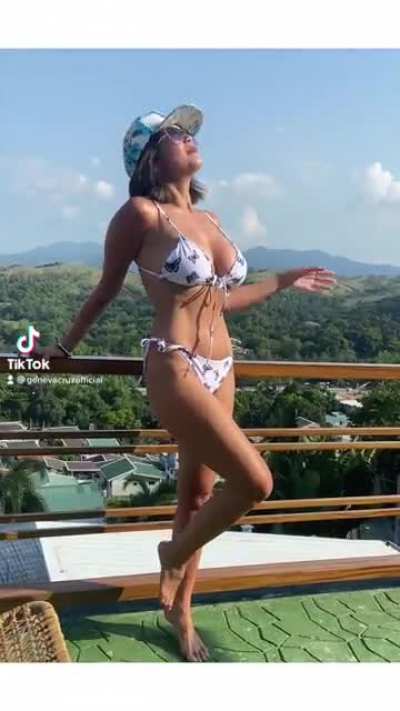 Geneva Cruz