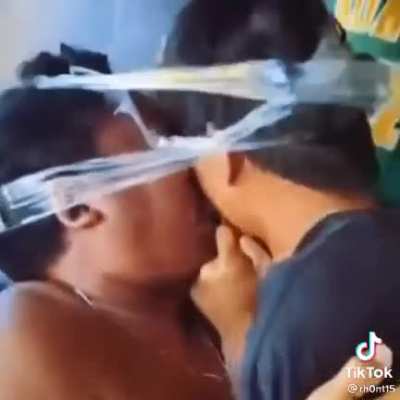 HAHAHAAHAHHAHAHA