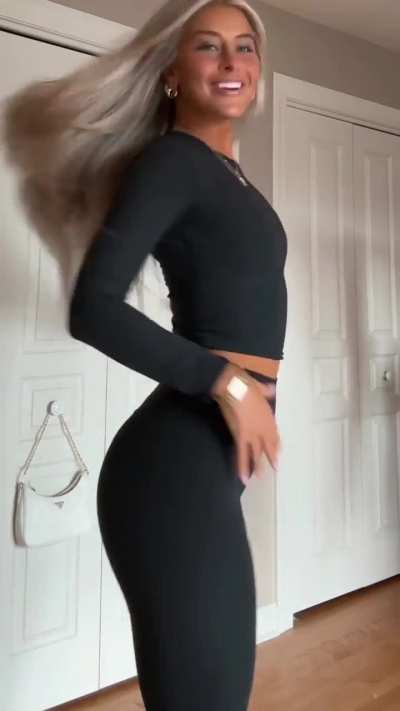 Sexy Sunday