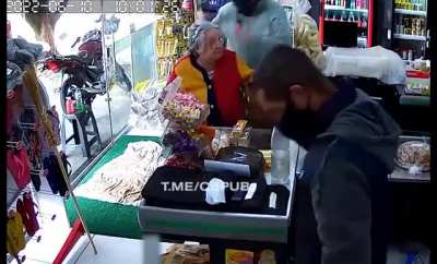 Don't rob this guy's shop!
