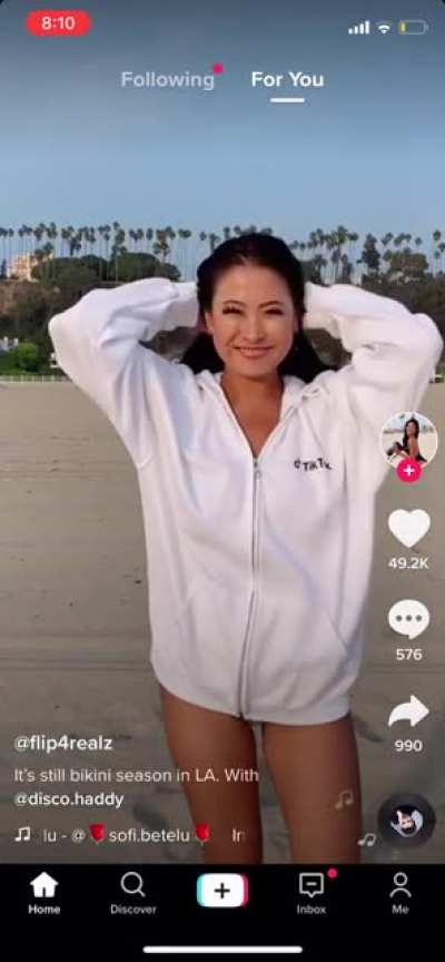 More from this Busty Asian TikTokThot 😍