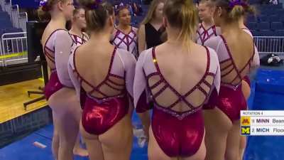 Minnesota Gophers&hellip;my ohh my 🥵🧡🤍
