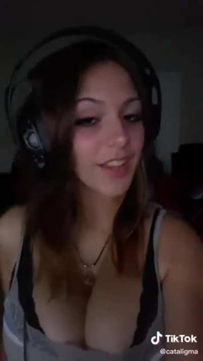Jesus Christ it&rsquo;s gonna suck when she delete theses haha