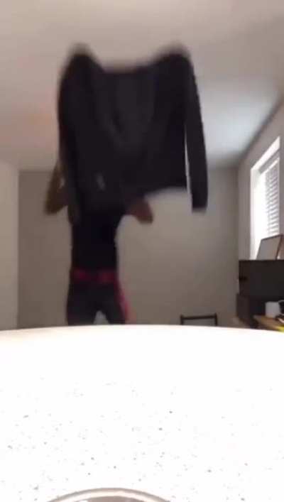 q