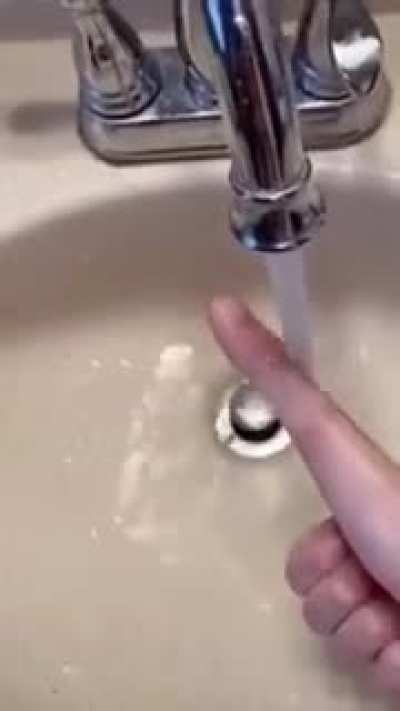 Thumb extender