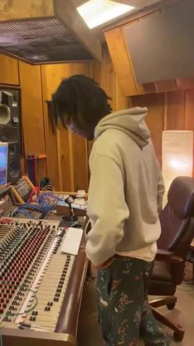 NEW SNIPPET - "Working on something new for you guys, how's it sounding?"