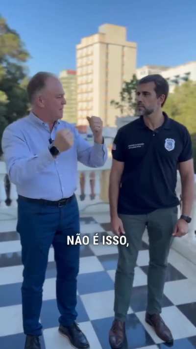 O &uacute;nico governador de esquerda do Sudeste dando exemplo 😍