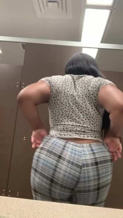 can we fuck after class ?