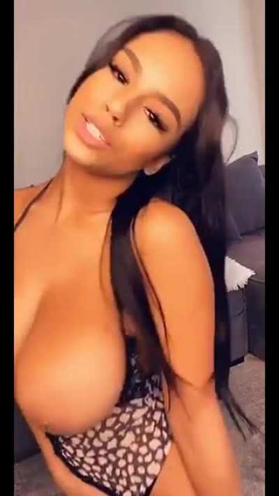 😍