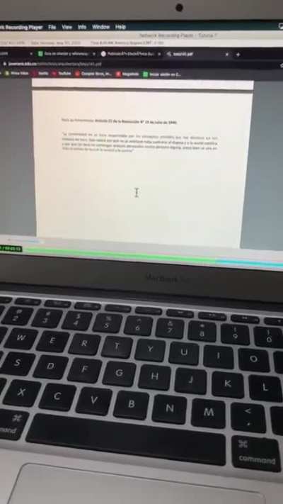 A Colombian student having sex during an online class. So embarrassing! 🤦🏻‍♂️