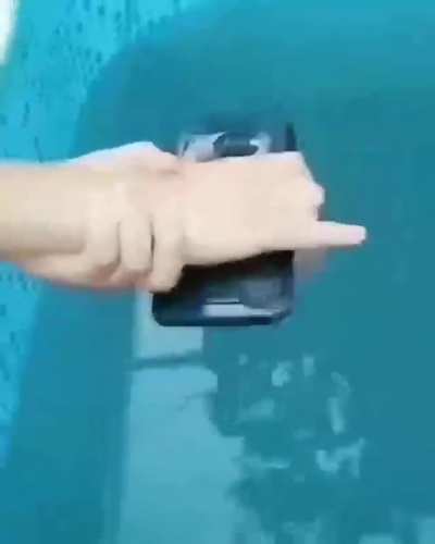 Qui&eacute;n necesita enemigos, si tienes amigos as&iacute;: