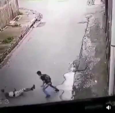 Imagens de Amor e Alegria, e pensar que possivelmente esse cara pode ser indiciado por execesso