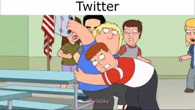 Cada vez que me meto veo gente pele&aacute;ndose por todos lados 😂