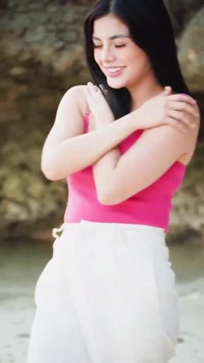 Jane De Leon