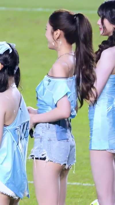 IVE - Yujin