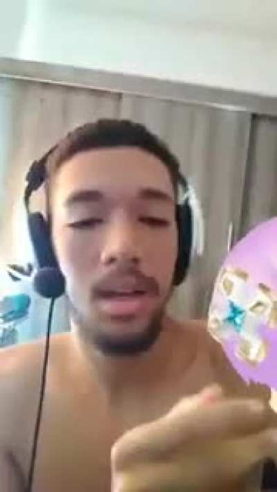 Deixa eu jogar meu lol😡😡