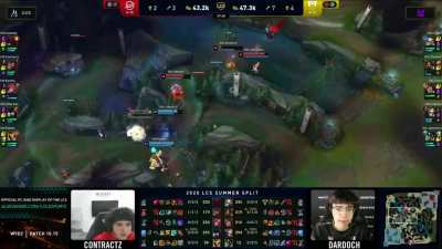 Thought it was honorable that aphromoo would sacrifice himself and flash on the Caitlyn trap for his adc