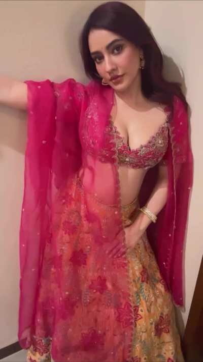 Neha Sharma 