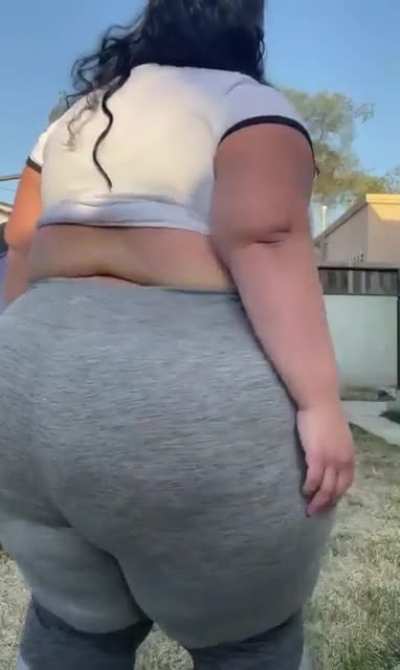 Big Cutie gigi