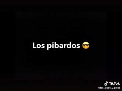 Las pibas los pibes las manuelas los pibes illo
