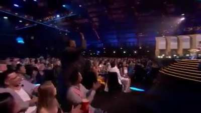 Chadwick Boseman gives away his MTV award for Black Panther to James Shaw Jr., who fought off a gunman at a Waffle House in Nashville, because he says he is a real-life superhero. What a remarkable man we lost.