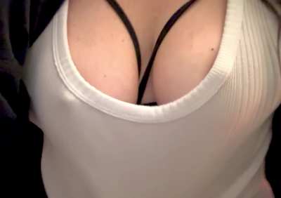 Peekaboo 🤩😘