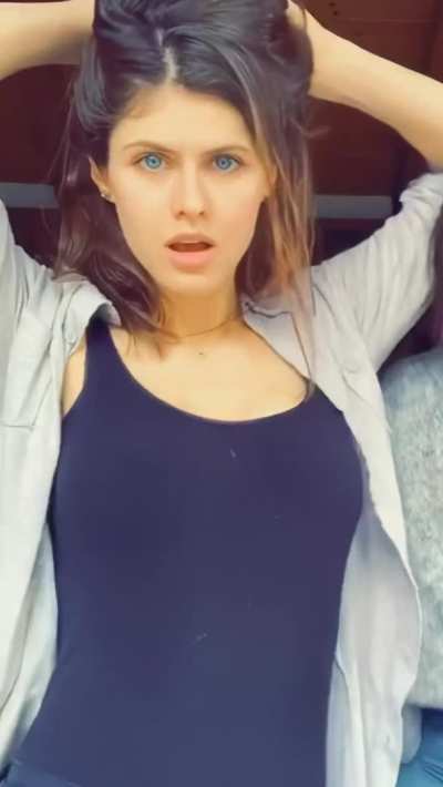 Bouncing beauty