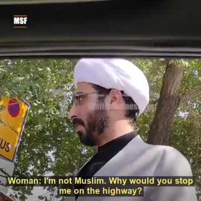 Cleric follows a woman's car on the highway for not wearing the Hijab and threatens her