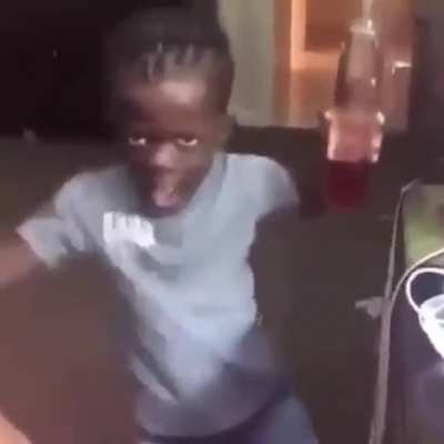 Kai geekin😭