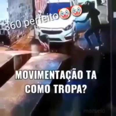 Peita a movimenta&ccedil;&atilde;o do pai krl, 😠