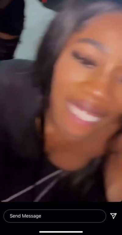 👩🏽&zwj;❤️&zwj;💋&zwj;👩🏾 Pt 1