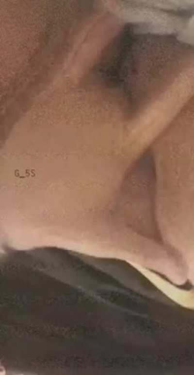 🥴