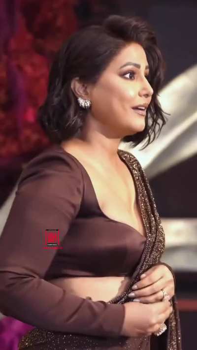 Hina khan