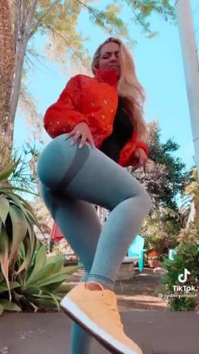 🤗