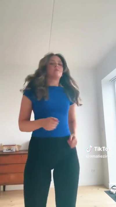@ameliezinck