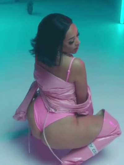 Doja Cat, ass so phat