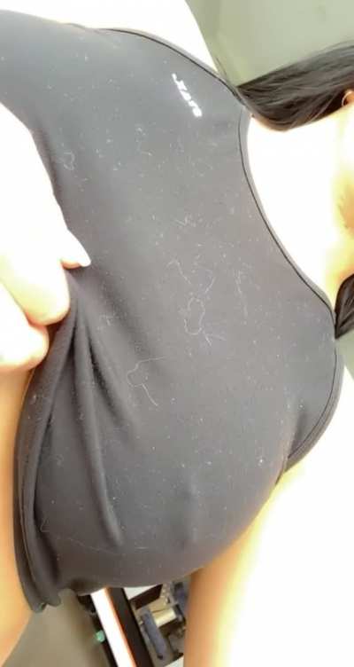 I hope my DDD titties gave you a nice surprise 😏 [OC]