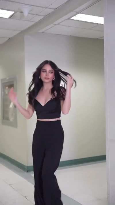 Elisse Joson
