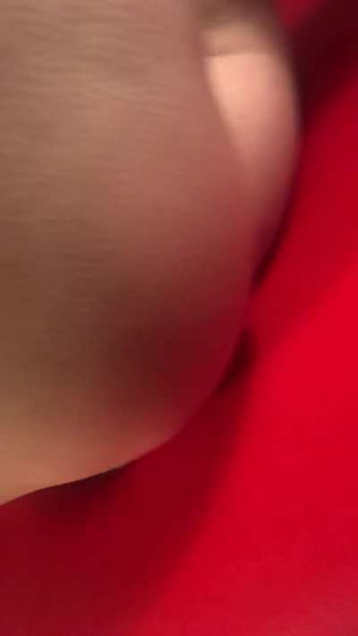 I’m so horny rn🥵