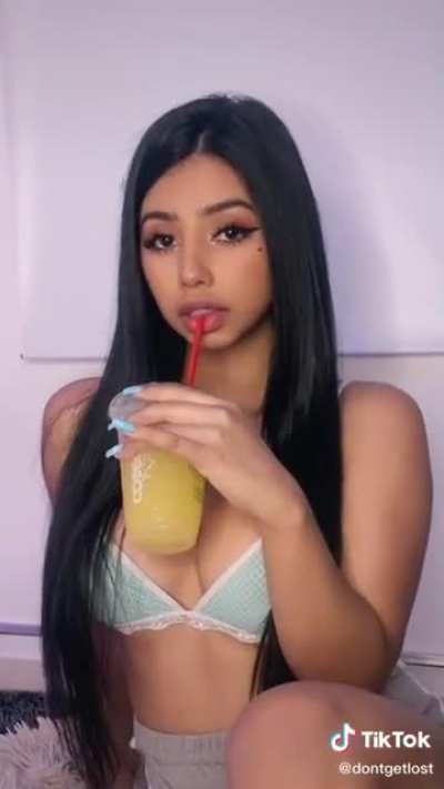 💦
