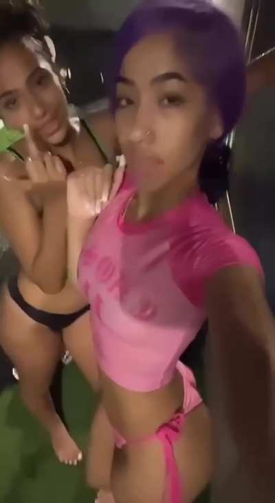 Aya 😏