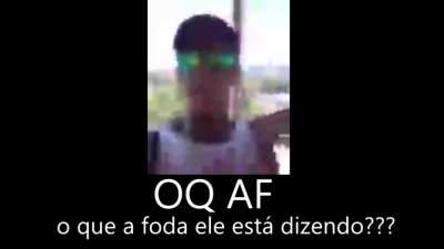 meu casinha est&aacute; a cuspir h&eacute;teros fatos