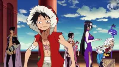 &ldquo;One piece&rdquo; grandma sounding like R2-D2