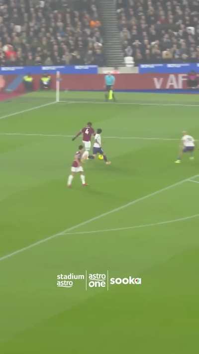 Another Quality Set Piece - Luke Shaw Shot