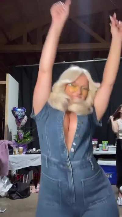 Her Boobs 🤤😍