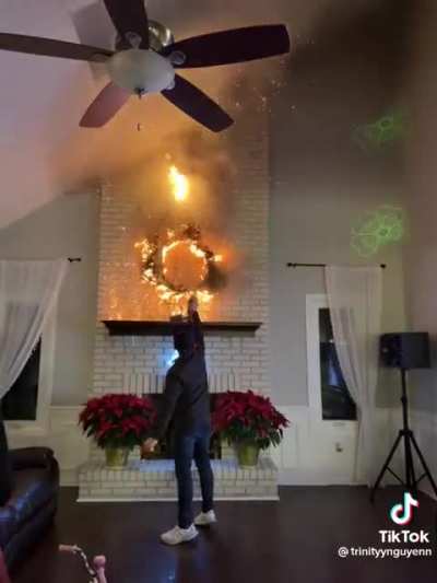 putting candles too close to decorate