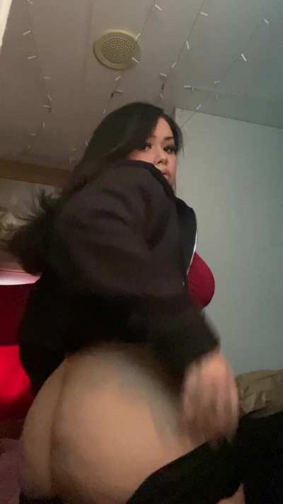 My shorts wont fit cuz of my booty