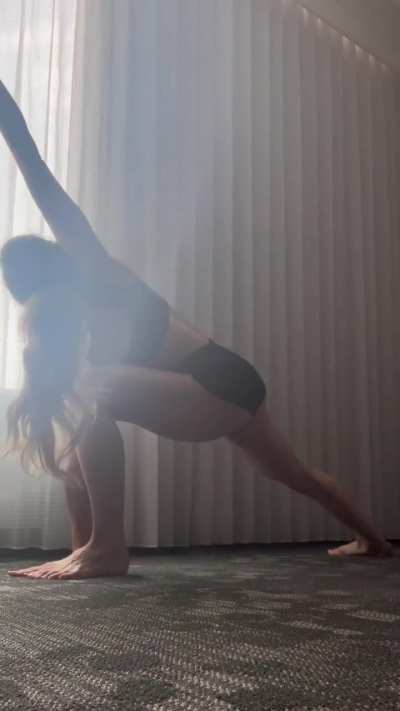 Trish Stratus 