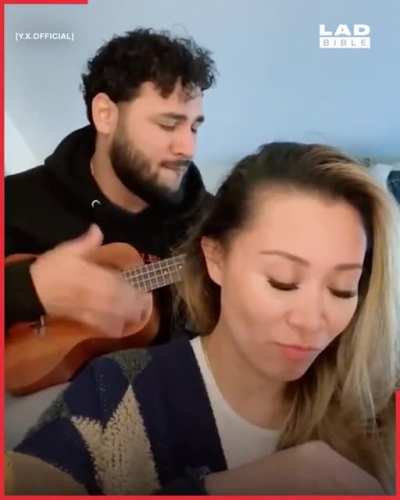 Dude annoys girlfriend with songs about her