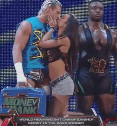 Her eyes are saying &ldquo;you get to fuck me if you win your match baby&rdquo;